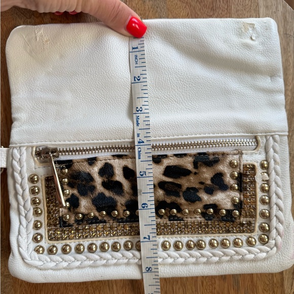 Cache leopard white faux leather jeweled and stub clutch bag - Picture 12 of 14